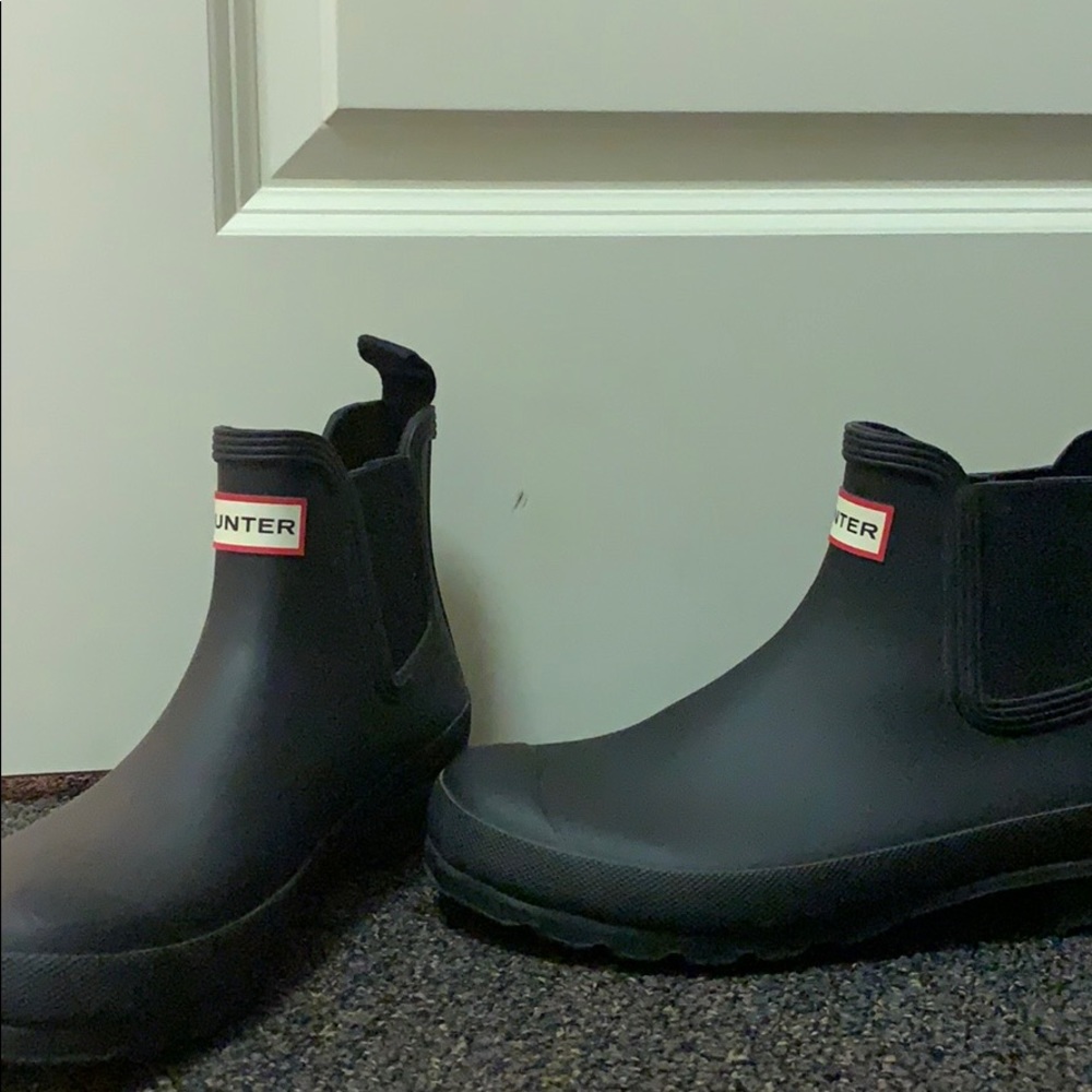 black hunter chelsea rain boot